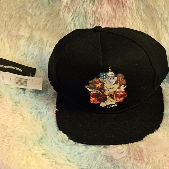 3/$25 🆕 YRN | Flat Bill Culture Migos Graphic Hat - Picture 2 of 6